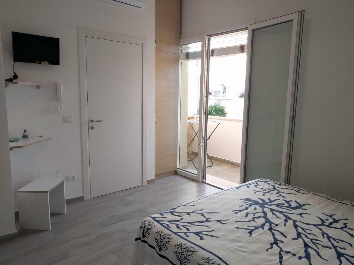 Camere Mare Manu Porto Cesareo Eksteriør billede